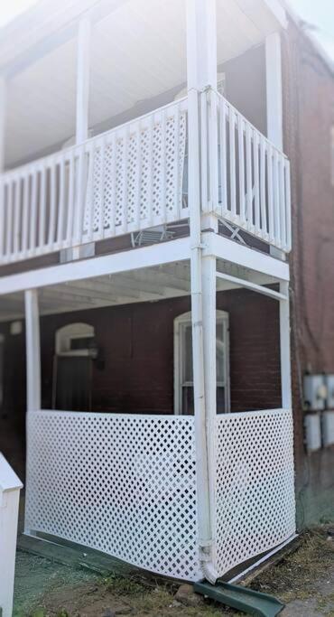 Escape On Hambright'S Alley! Walk 2 Everything! Cyclists Welcome! 1St Fl Unit A 坎伯兰 外观 照片