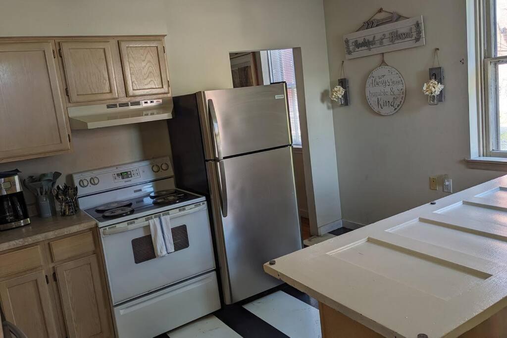 Escape On Hambright'S Alley! Walk 2 Everything! Cyclists Welcome! 1St Fl Unit A 坎伯兰 外观 照片